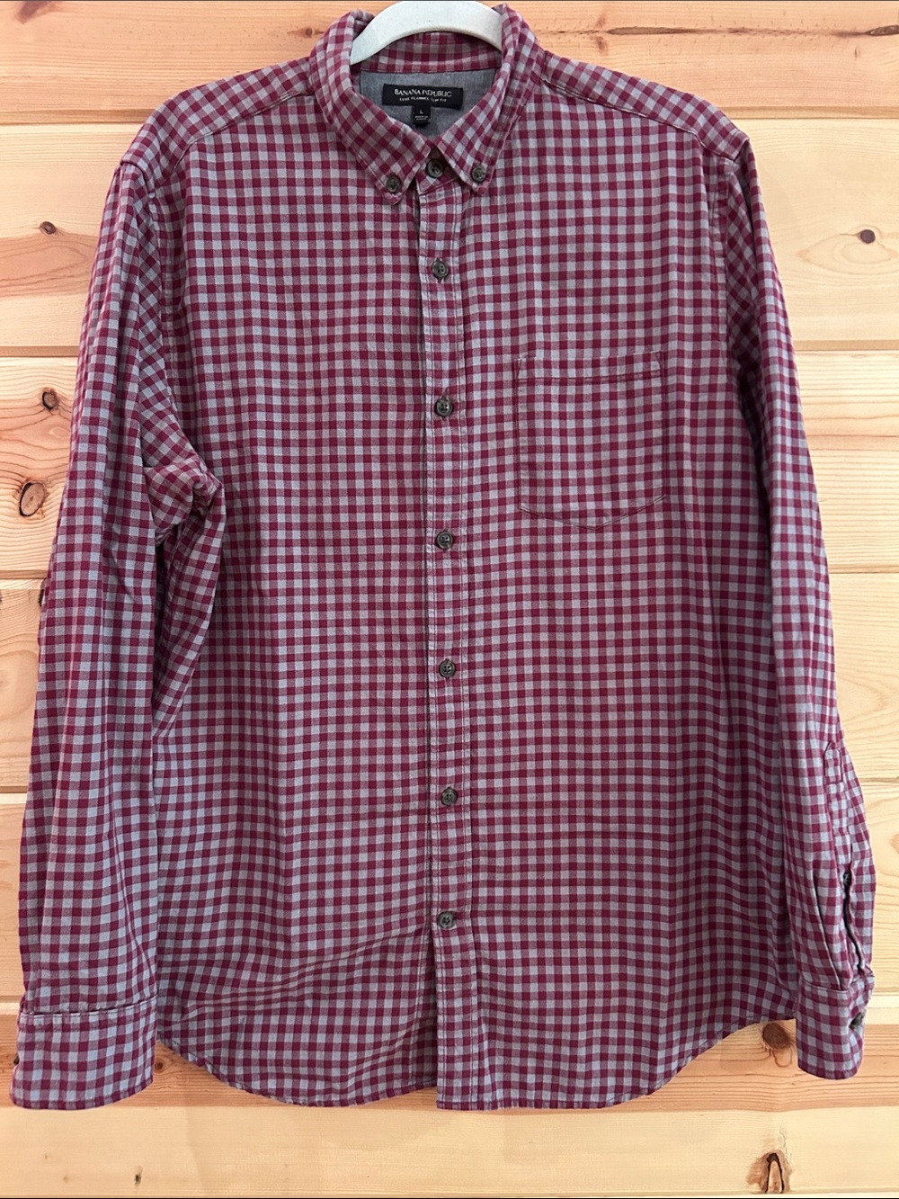 Banana Republic Men’s Luxe Flannel Burgandy and Gray Gingham, Size L